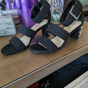 "Nine West" New Gorgeous  Black Heels Embellished With Pearls And Rhinestones